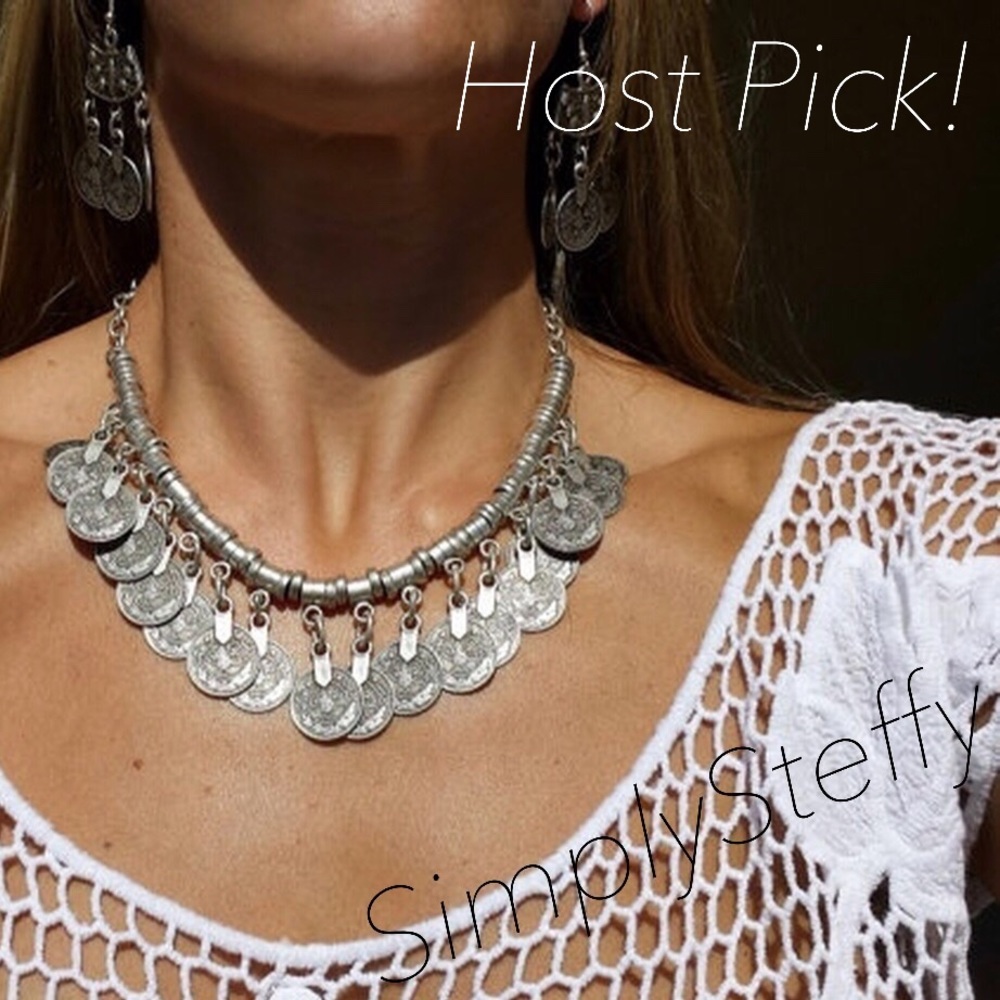 ๐บ๐ธSALE๐บ๐ธ Tibetan Silver Coin Necklace - Picture 1 of 5